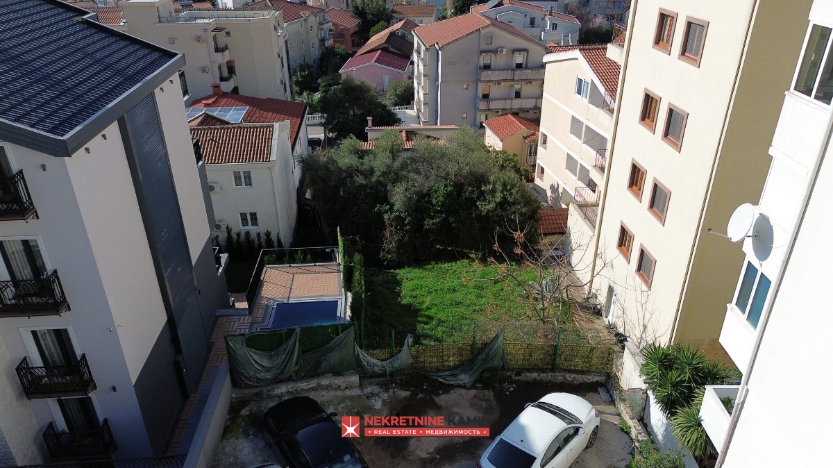 Na prodaju urbanizovan plac u Budvi 